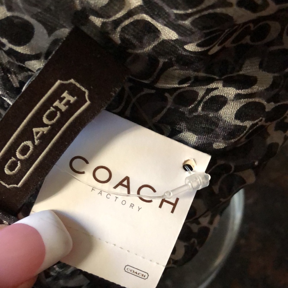Coach ladies scarf black gray color - Picture 6 of 7